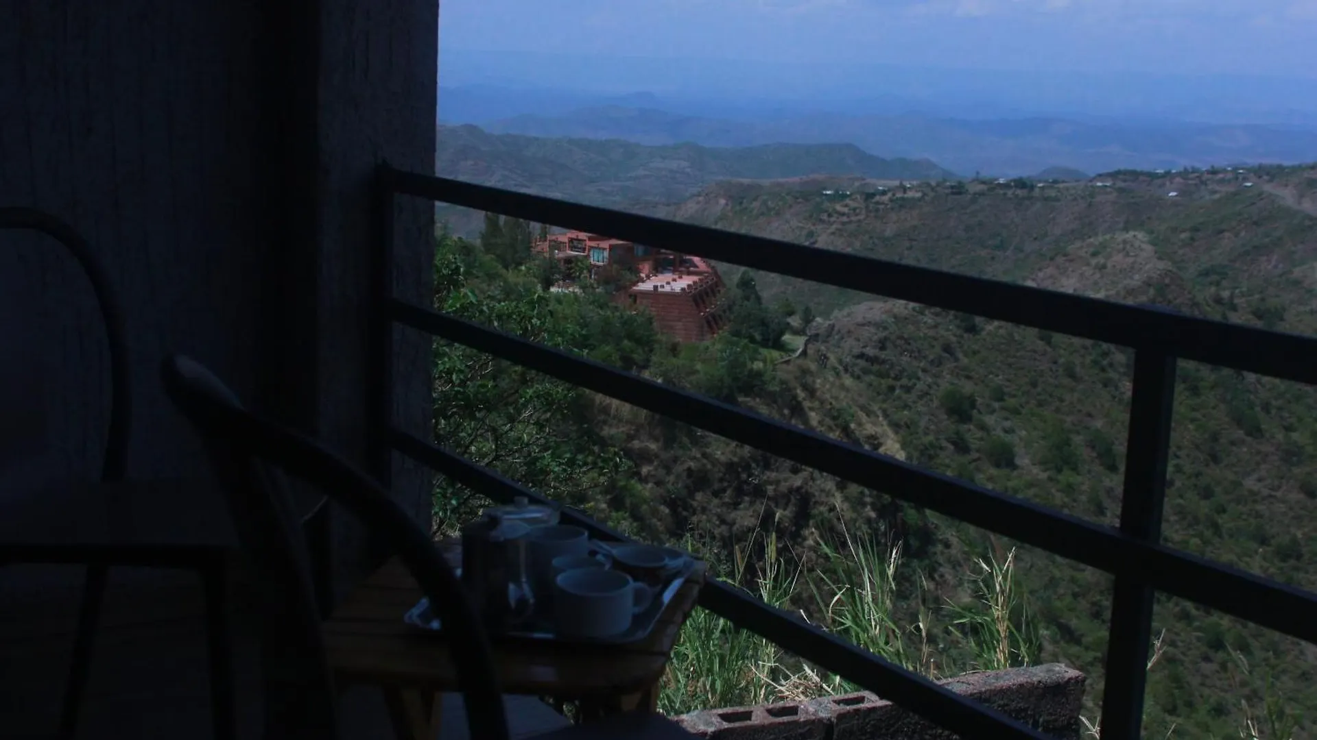 Halle Hotel - Lalibela 3*,